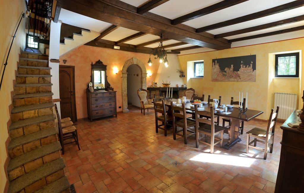 L'Antica Mola Villa Castel Madama Habitación foto